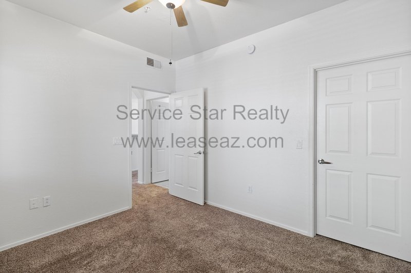 2BR/2BA in Phoenix! - Community POOL property image