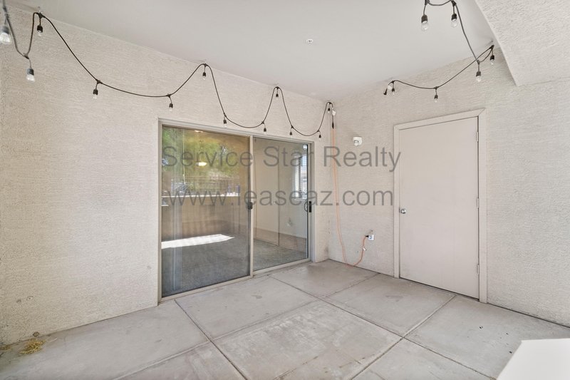 2BR/2BA in Phoenix! - Community POOL property image