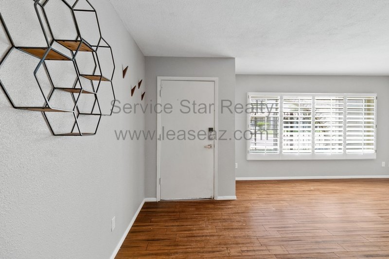 Fantastic 4BR/2BA in Prime Scottsdale Location! property image